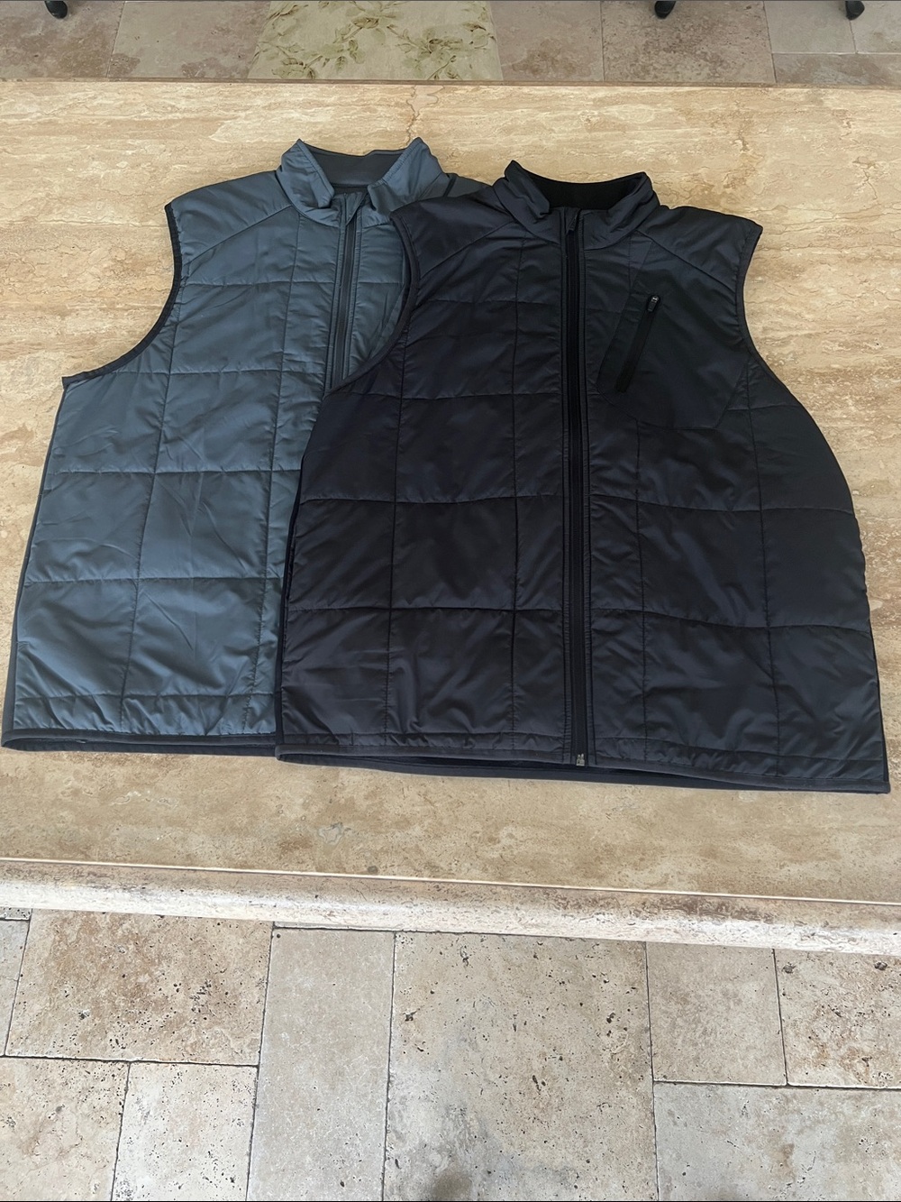 2 PGA Tour Mens Quilted Full Zip Golf Vest Gray Mock Neck Sz M & L